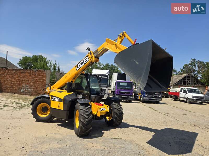 JCB 531-70 2012