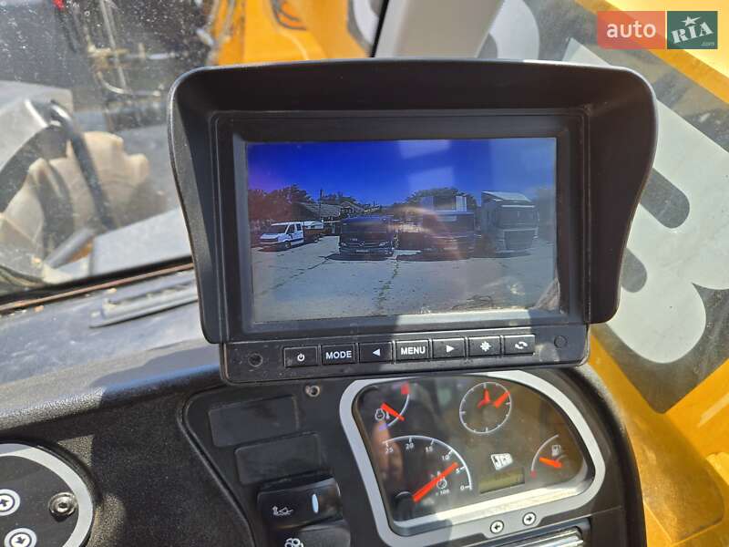 Телескопический погрузчик JCB 531-70 2012 в Болграде