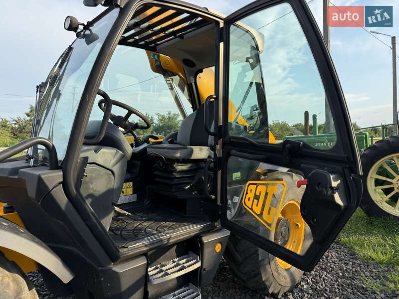Телескопический погрузчик JCB 531-70 2011 в Луцке