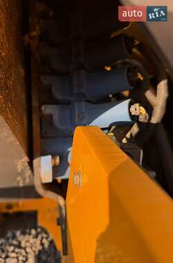 Телескопический погрузчик JCB 531-70 2011 в 