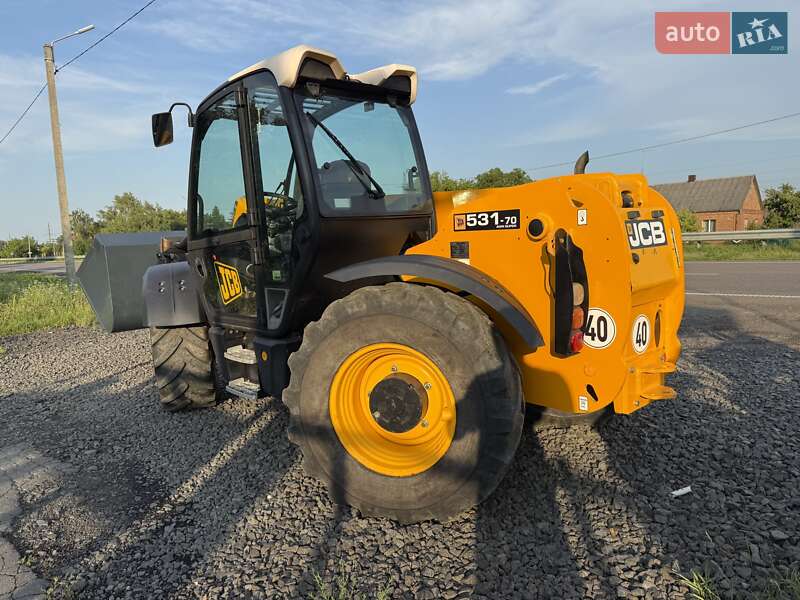 Телескопический погрузчик JCB 531-70 2011 в Луцке
