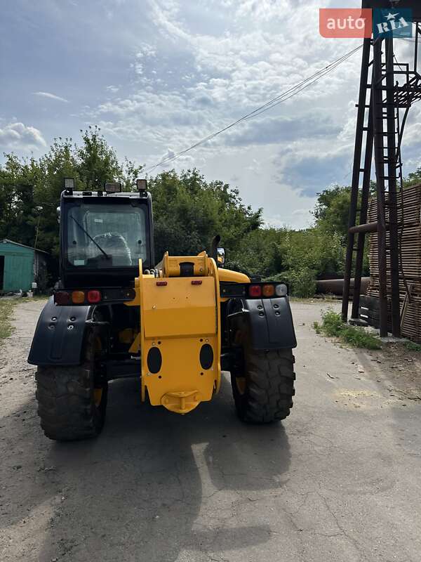 Телескопический погрузчик JCB 531-70 2013 в Ставище