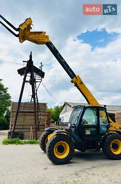Телескопический погрузчик JCB 531-70 2013 в 