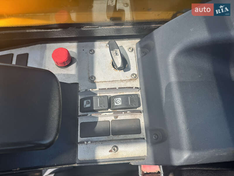 Телескопический погрузчик JCB 531-70 2011 в Теребовле фото 22 Телескопический погрузчик JCB 531-70 2011 в Теребовле