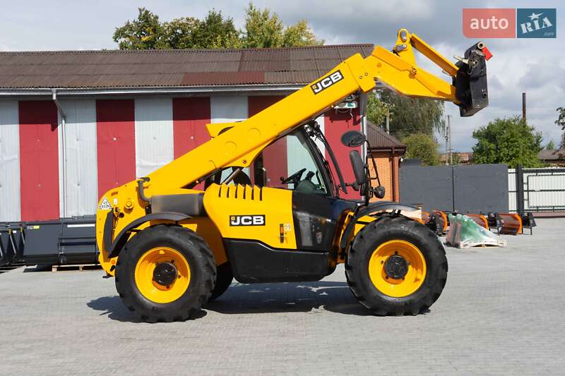 Подъемник телескопический JCB 531-70 2017 в Житомире