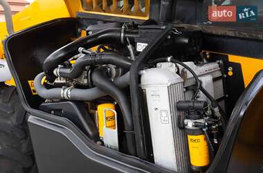 Подъемник телескопический JCB 531-70 2014 в 