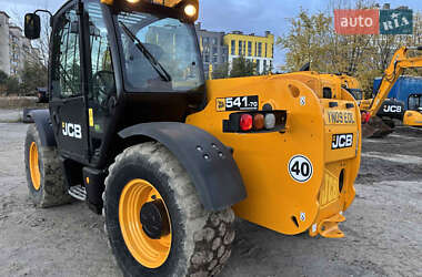 Телескопический погрузчик JCB 531-70 2009 в 