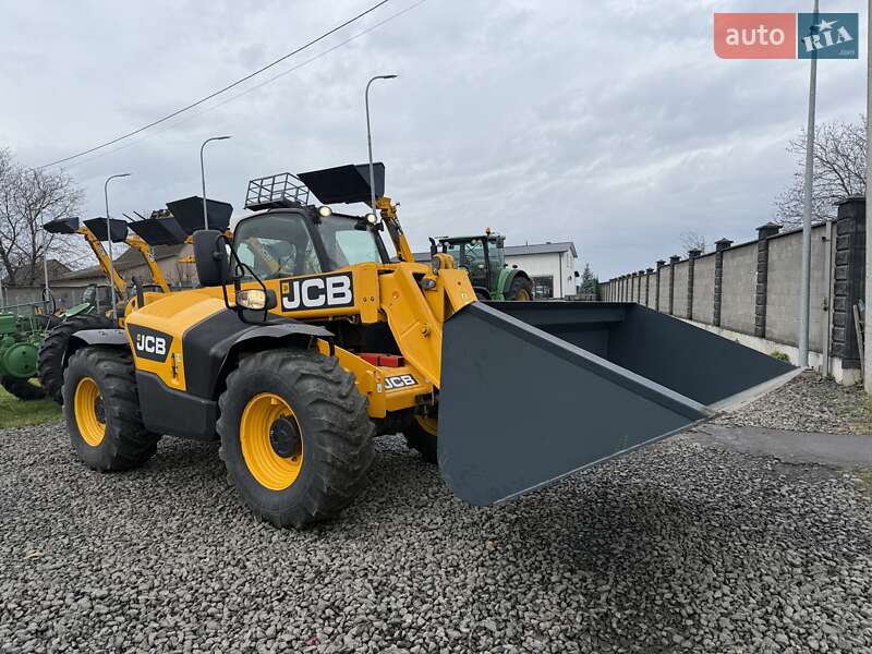 Телескопічні навантажувачі JCB 531-70 2015 в Луцьку