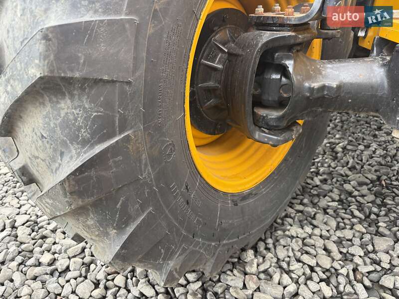 Телескопічні навантажувачі JCB 531-70 2015 в Луцьку