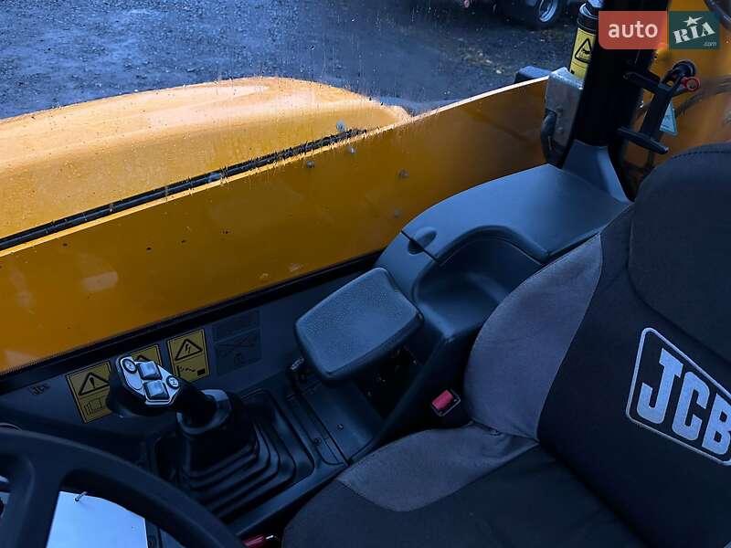 Телескопічні навантажувачі JCB 531-70 2009 в Луцьку