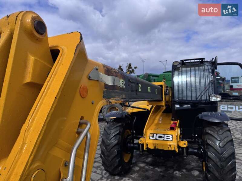 Телескопический погрузчик JCB 531-70 2022 в Ровно