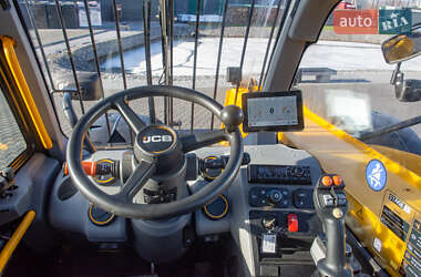 Телескопический погрузчик JCB 532-70 2021 в 