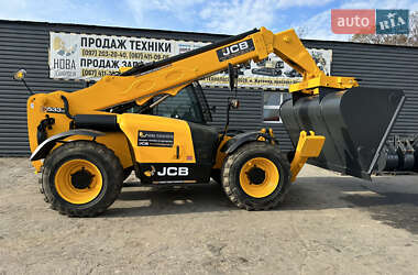 Телескопический погрузчик JCB 533-105 2009 в Черняхове