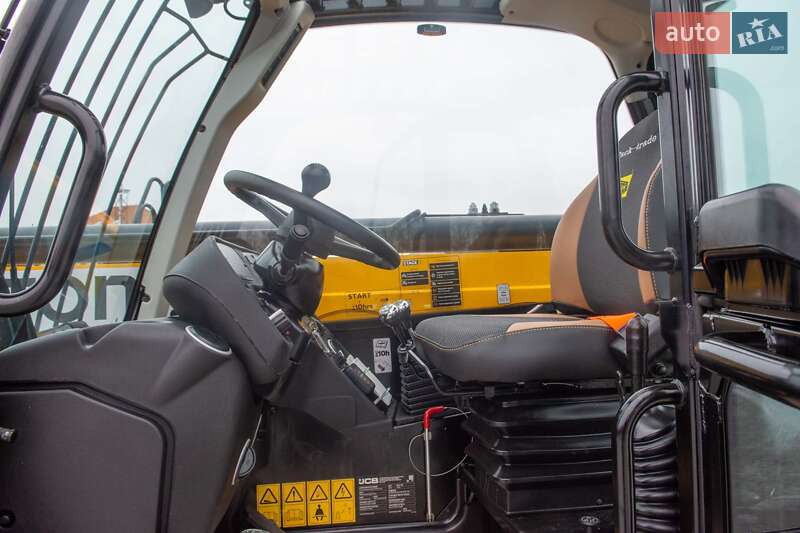 Телескопический погрузчик JCB 533-105 2022 в Житомире
