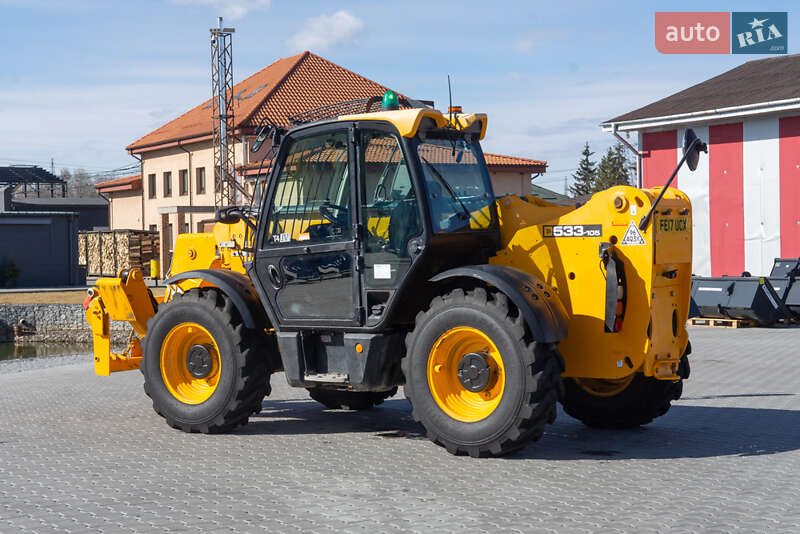 Підйомник телескопічний JCB 533-105 2017 в Житомирі