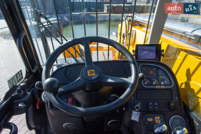 Підйомник телескопічний JCB 533-105 2017 в Житомирі