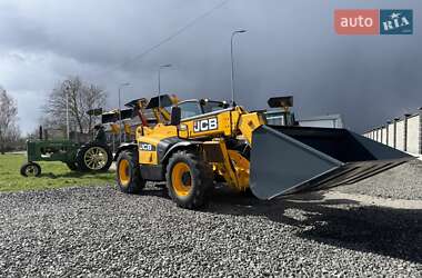 Телескопический погрузчик JCB 533-105 2011 в 
