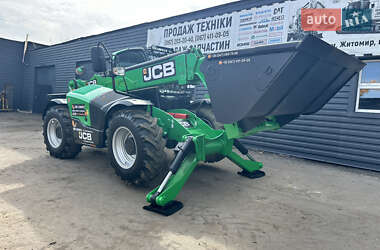 Телескопический погрузчик JCB 533-105 2017 в 
