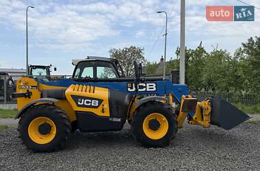 Телескопический погрузчик JCB 533-105 2015 в 