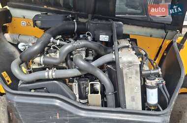 Телескопический погрузчик JCB 533-105 2013 в 