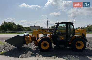 Телескопический погрузчик JCB 533-105 2011 в 
