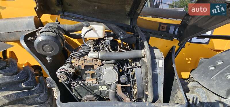 Телескопічні навантажувачі JCB 533-105 2007 в Харкові