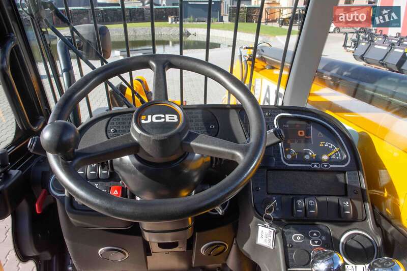 Телескопический погрузчик JCB 533-105 2022 в Житомире