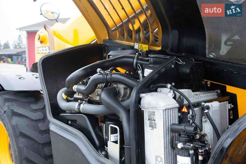 Підйомник телескопічний JCB 533-105 2018 в Житомирі