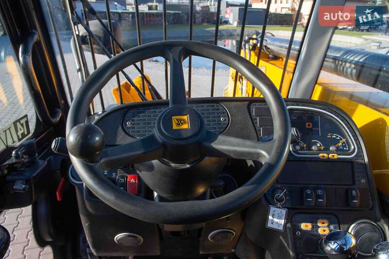 Підйомник телескопічний JCB 533-105 2017 в Житомирі