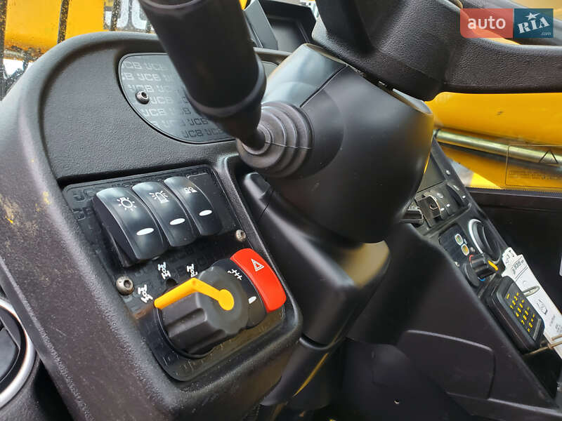 Телескопический погрузчик JCB 535-125 2015 в Ровно