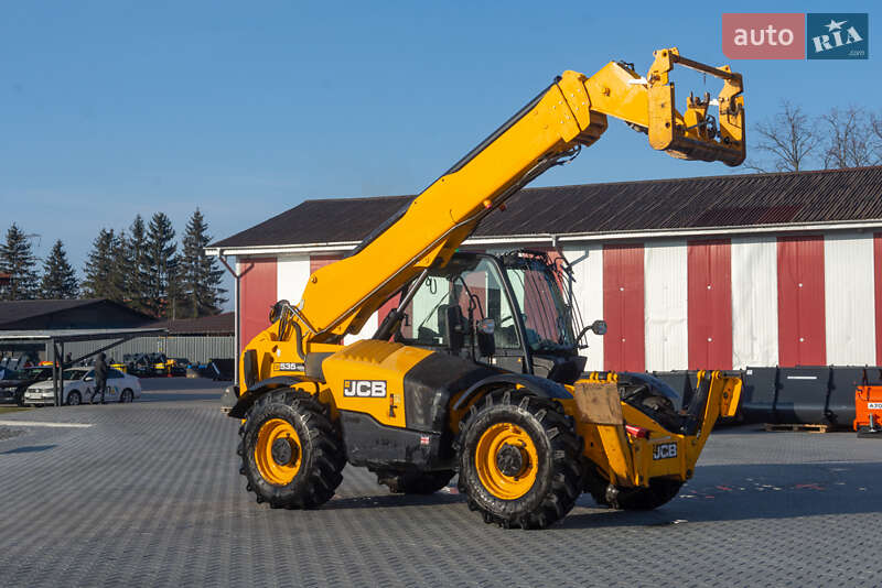 Подъемник телескопический JCB 535-125 2019 в 
