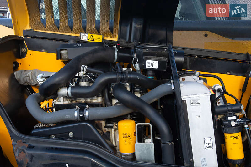 Подъемник телескопический JCB 535-125 2017 в Житомире