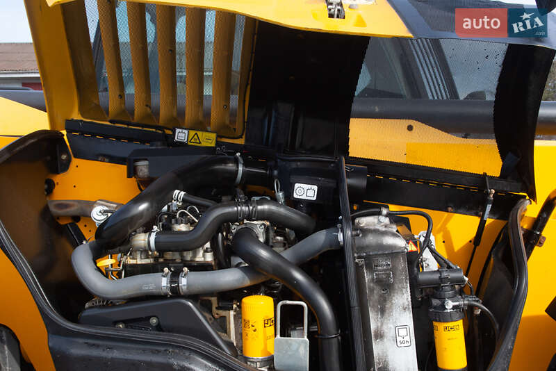 Подъемник телескопический JCB 535-125 2017 в Житомире