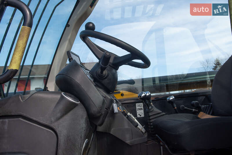 Подъемник телескопический JCB 535-125 2017 в Житомире