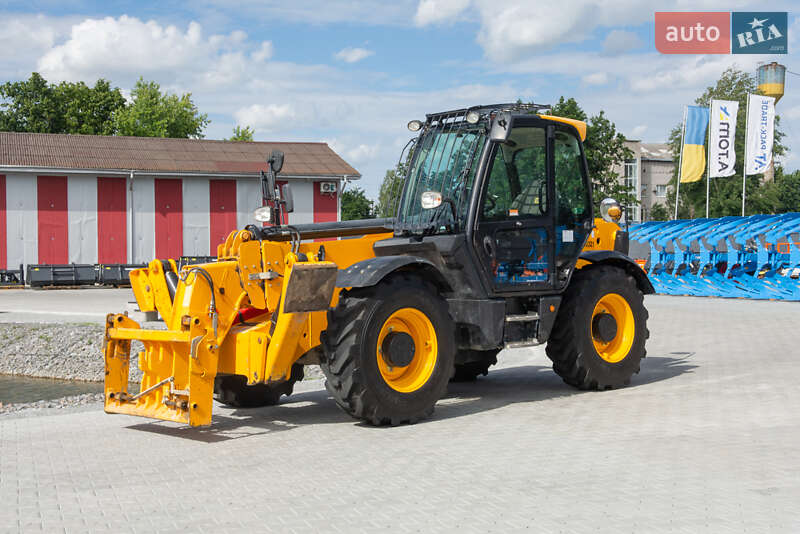 JCB 535-125 2018