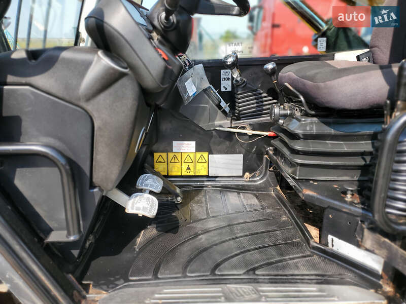 Телескопический погрузчик JCB 535-140 2015 в Ровно