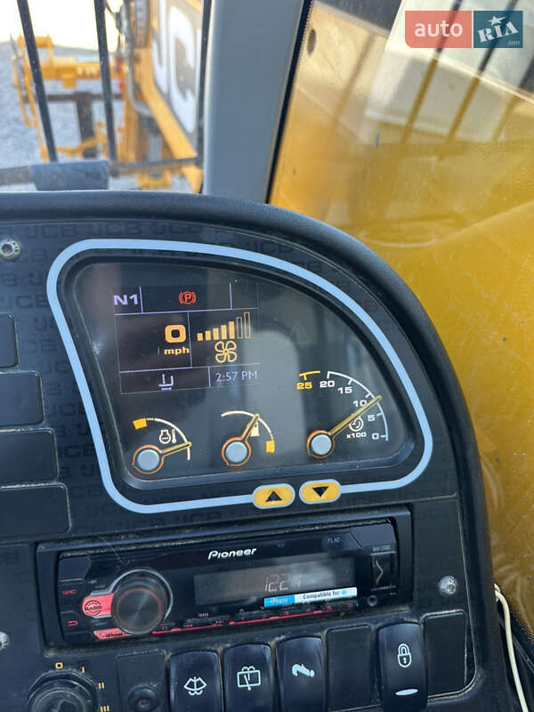 Телескопический погрузчик JCB 535-140 2015 в Городке