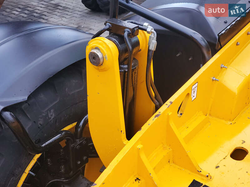 Телескопический погрузчик JCB 535-140 2015 в Ровно