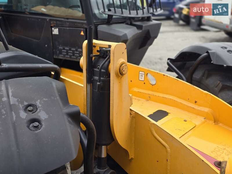 Телескопический погрузчик JCB 535-140 2015 в Ровно