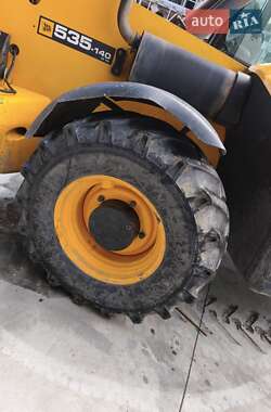 Телескопический погрузчик JCB 535-140 2014 в 
