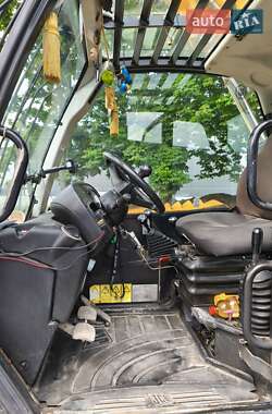 Телескопический погрузчик JCB 535-140 2014 в 