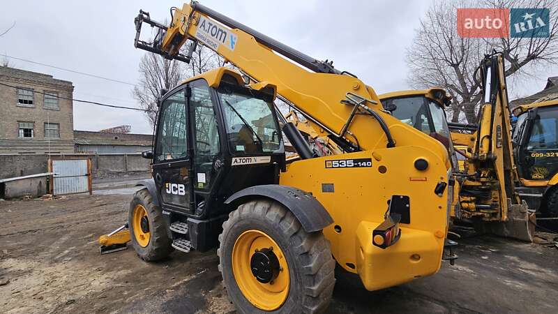 Телескопический погрузчик JCB 535-140 2014 в Киеве