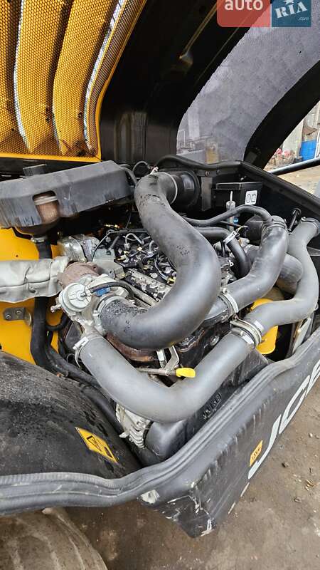 Телескопический погрузчик JCB 535-140 2014 в Киеве