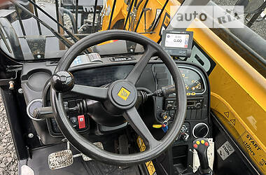 Телескопічні навантажувачі JCB 535-95 2015 в 