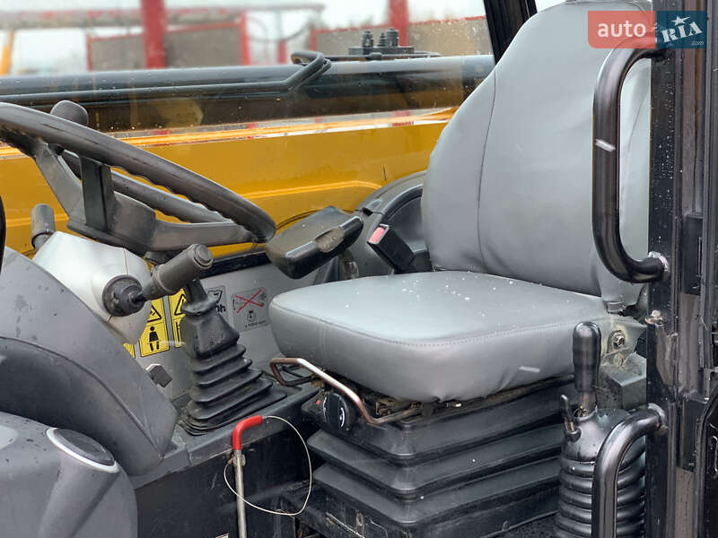 Телескопический погрузчик JCB 535-95 2010 в Луцке