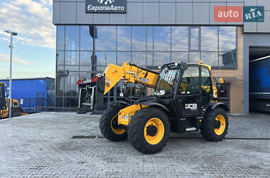 Телескопический погрузчик JCB 535-95 2017 в 