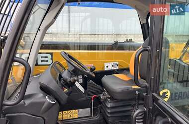 Телескопический погрузчик JCB 535-95 2015 в 
