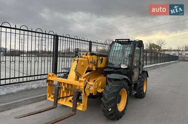 Телескопічні навантажувачі JCB 535-95 2015 в 