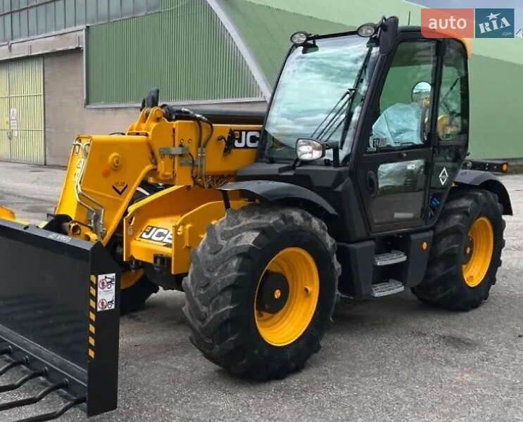 Телескопический погрузчик JCB 535-95 2018 в 