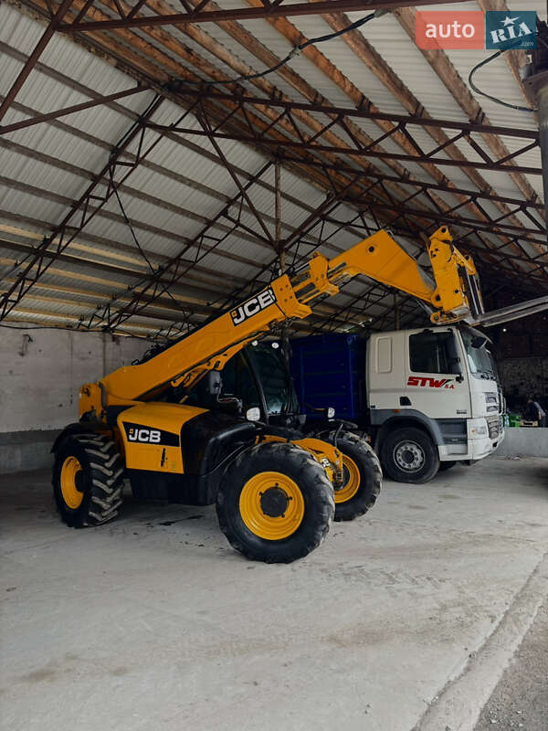 Телескопический погрузчик JCB 535-95 2012 в 